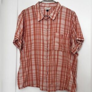 Universal Thread Plaid Button Down shirt